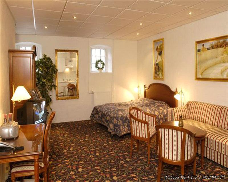 Milling Hotel Windsor Odense Room photo